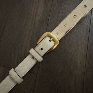 Aritzia Legendary White Leather Belt M